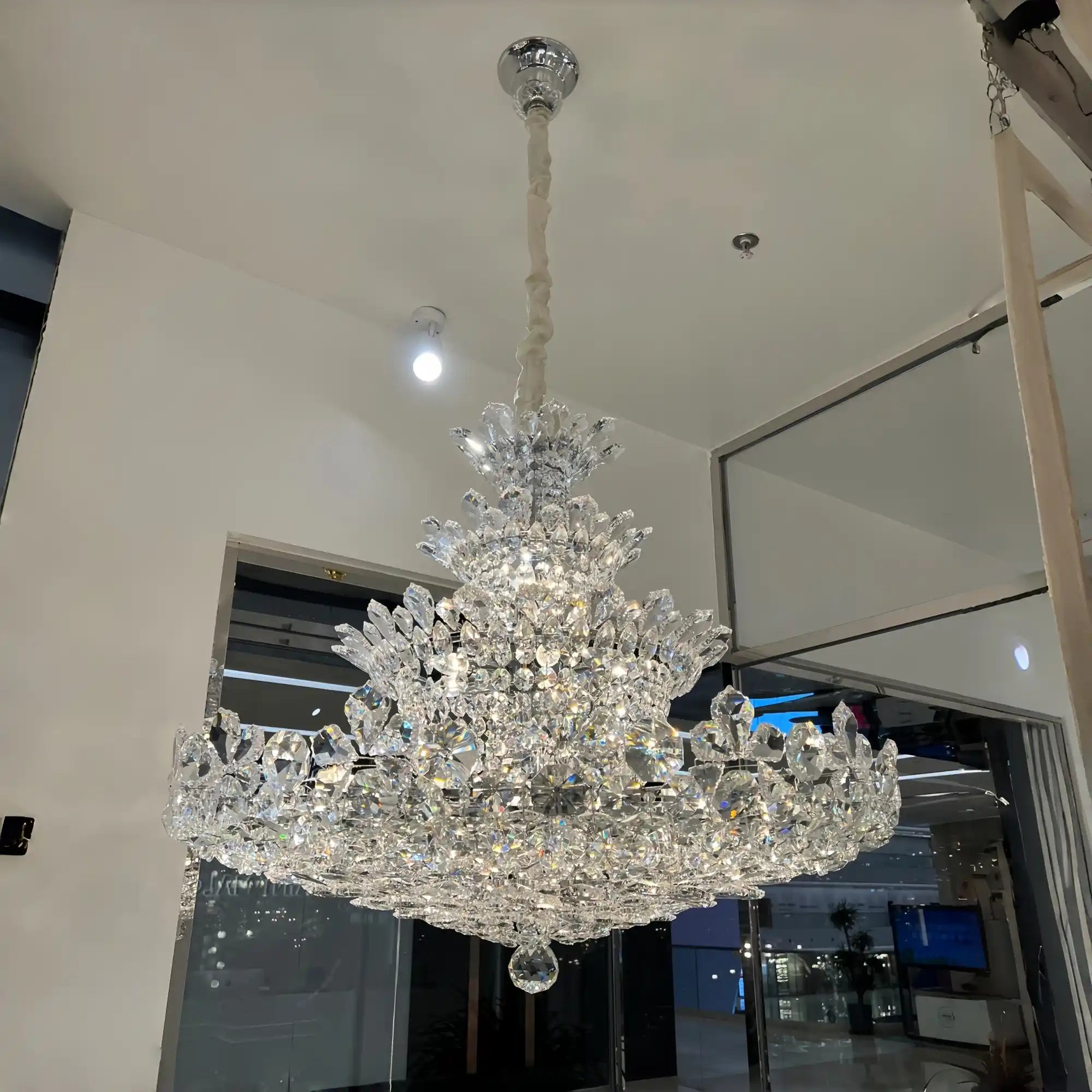 Luxury Empire Floral Crystal Chandelier-Manorlights