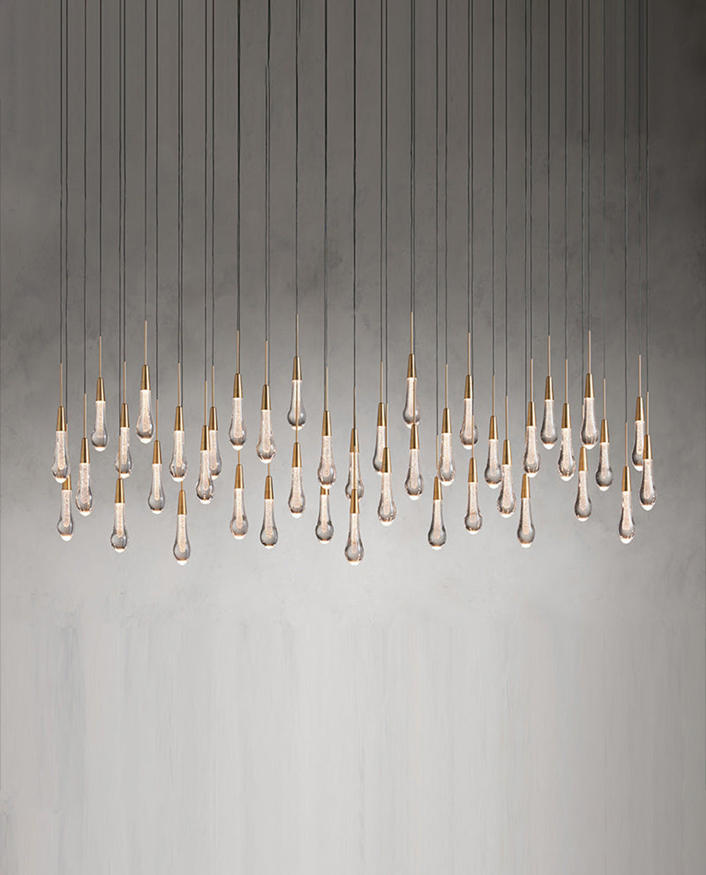 70'' Linear Chandelier Modern Glass Teardop Dining Room Chandelier in Brass-现代灯-Manorlights