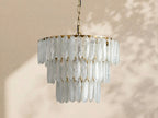 Verna Chandelier-Manorlights