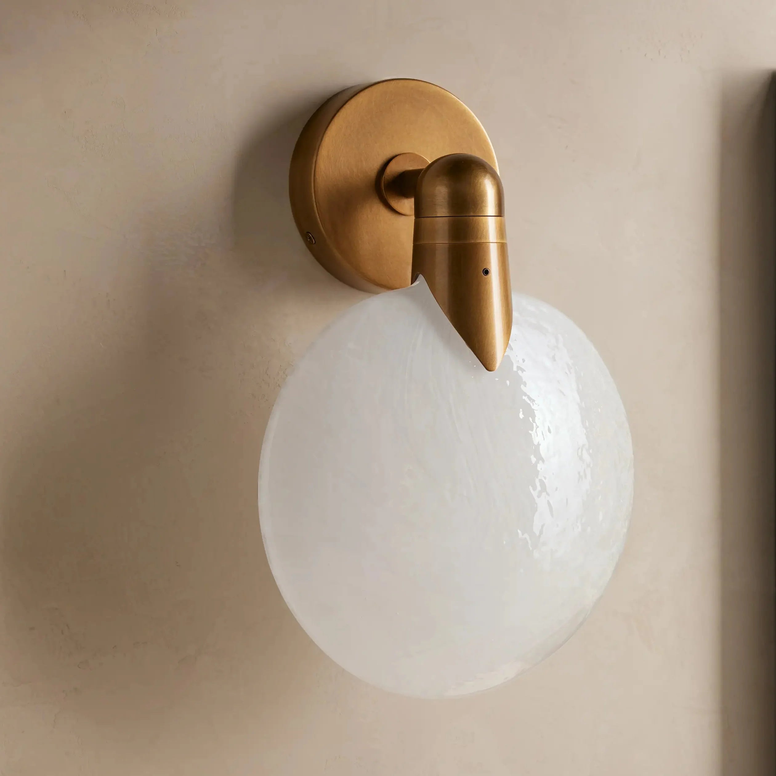Lyla Sconce-Wall Sconce-Manorlights