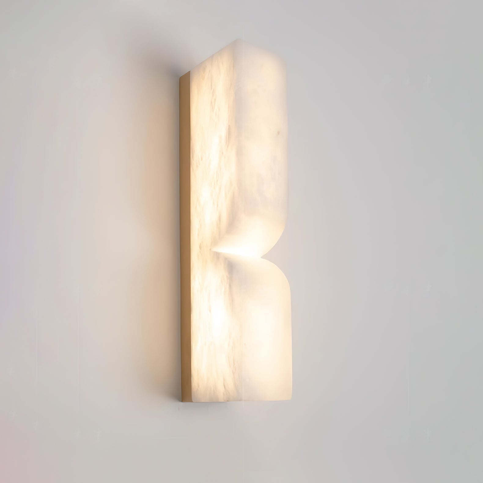 Alabaster Essence Wall Sconce - Vakkerlight