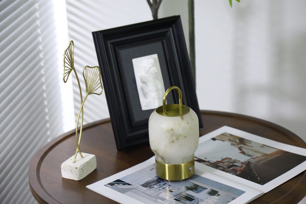 Alabaster Portable Rechargeable Table Lamp - Vakkerlight