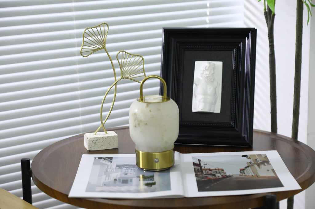 Alabaster Portable Rechargeable Table Lamp - Vakkerlight