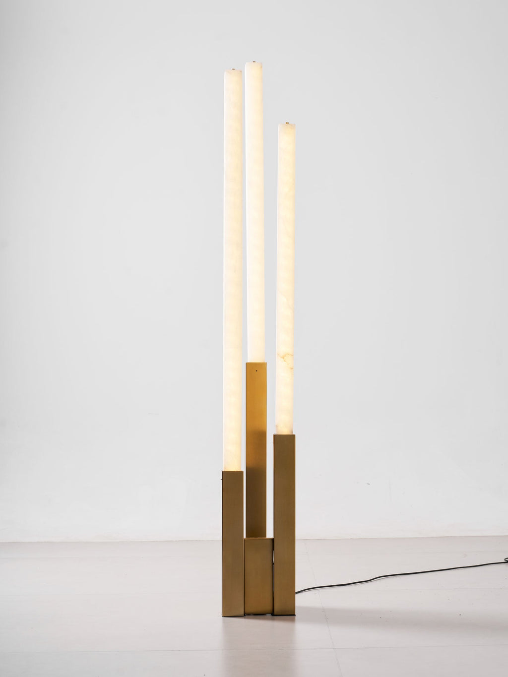Callisto Alabaster Floor Lamp - Vakkerlight