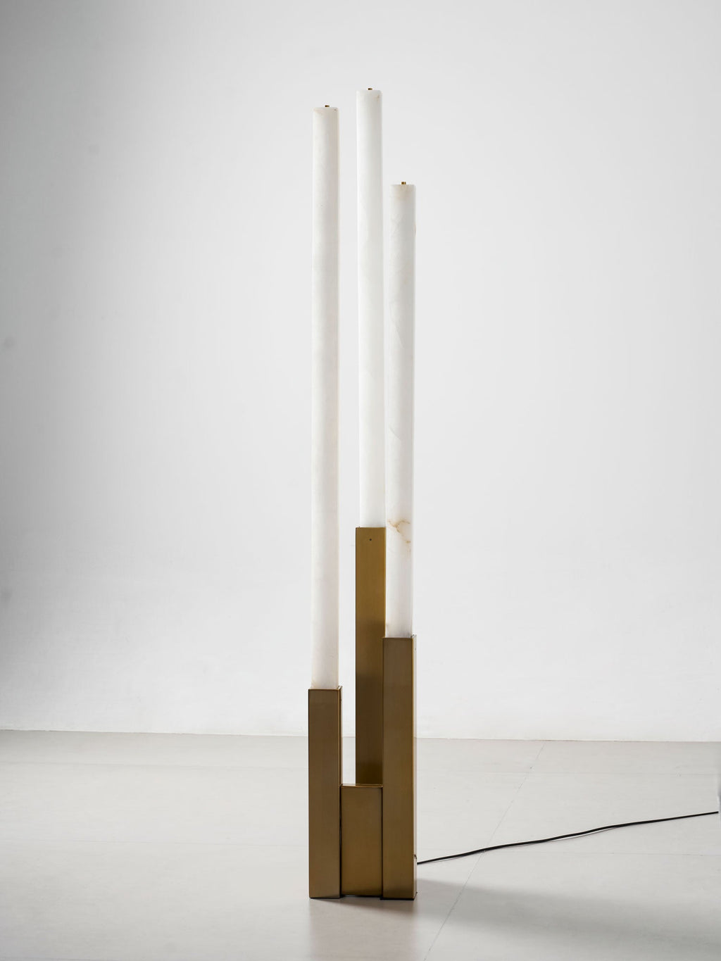 Callisto Alabaster Floor Lamp - Vakkerlight