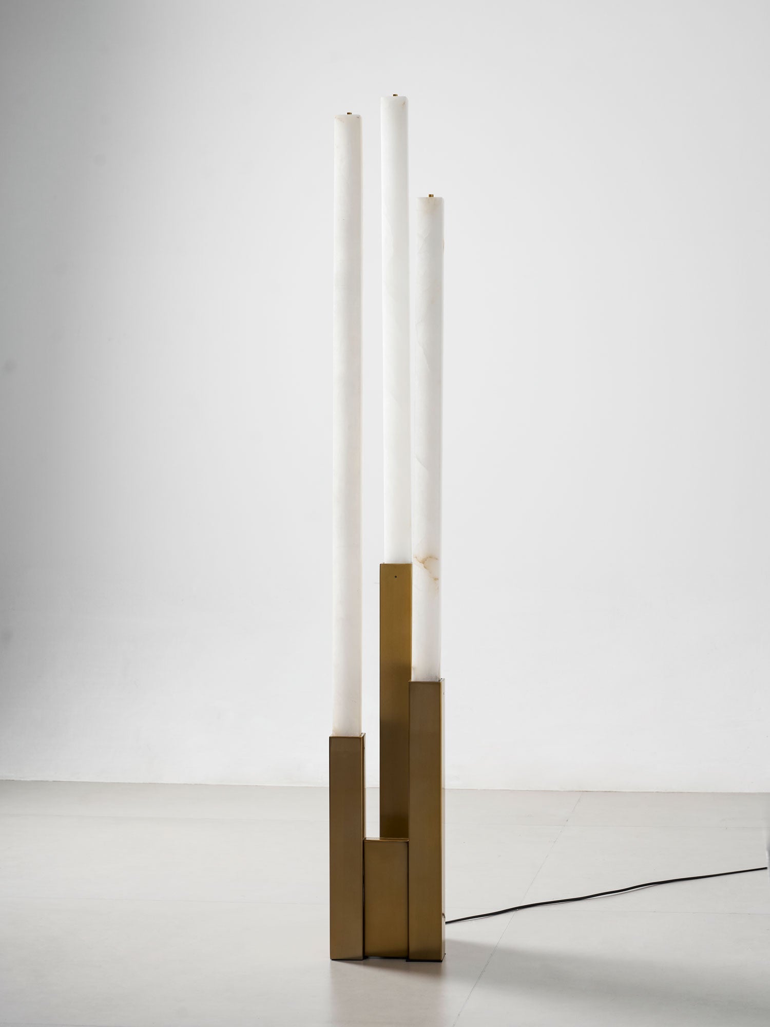 Callisto Alabaster Floor Lamp - Vakkerlight
