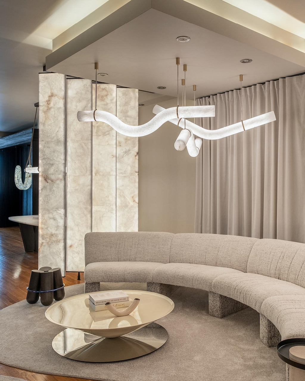Streamlined Alabaster Pendant Lamp by Manor Lights