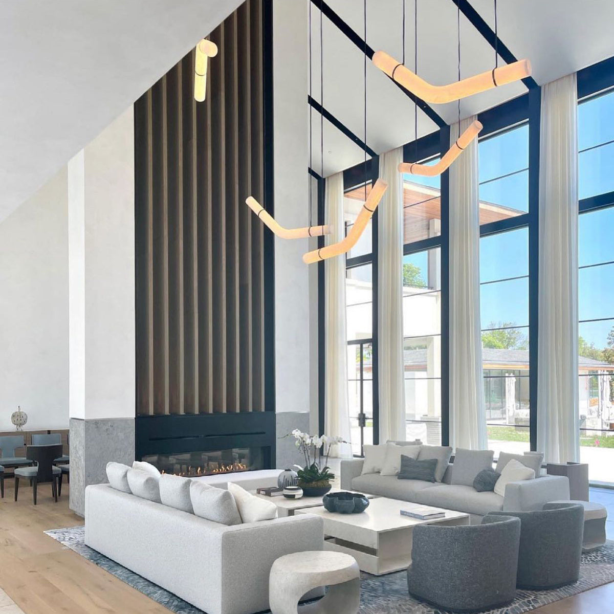 Streamlined Alabaster Pendant Lamp by Manor Lights