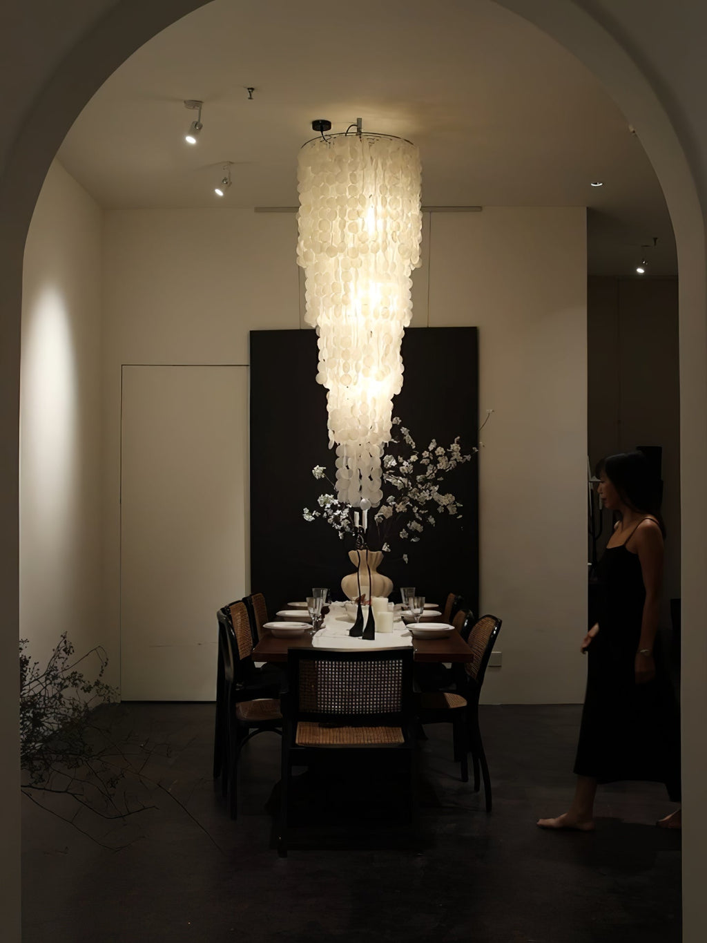 Modern Nerida Shell Chandelier-Chandelier-Manorlights