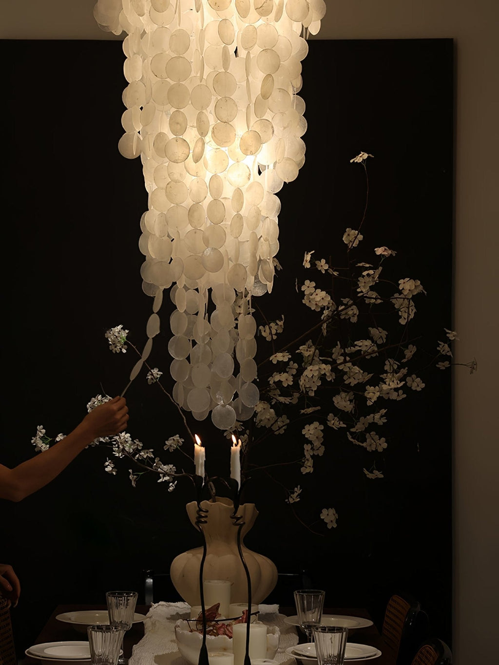 Modern Nerida Shell Chandelier-Chandelier-Manorlights