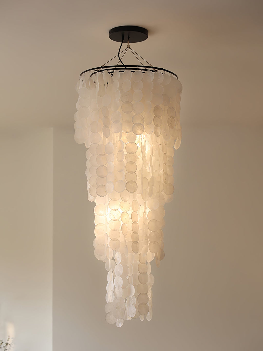 Modern Nerida Shell Chandelier-Chandelier-Manorlights