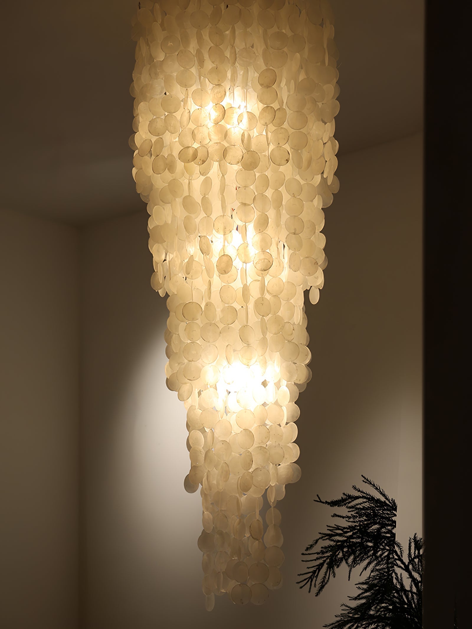 Modern Nerida Shell Chandelier-Chandelier-Manorlights