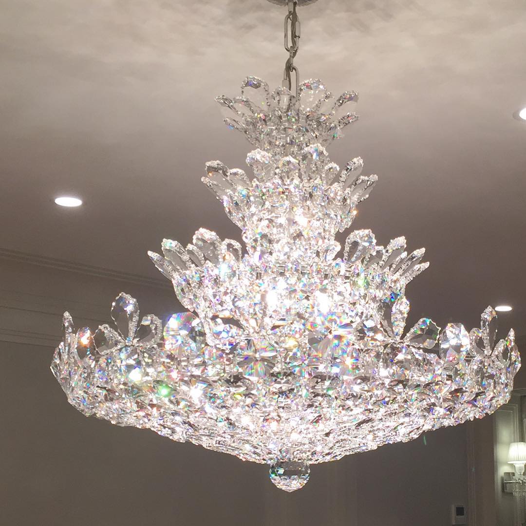 Luxury Empire Floral Crystal Chandelier-Manorlights