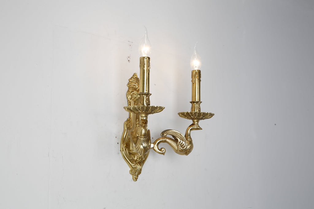 2 Lights European Style Retro Candle Style Bedside Wall Lamp Brass Wall Sconce-壁灯-Manorlights