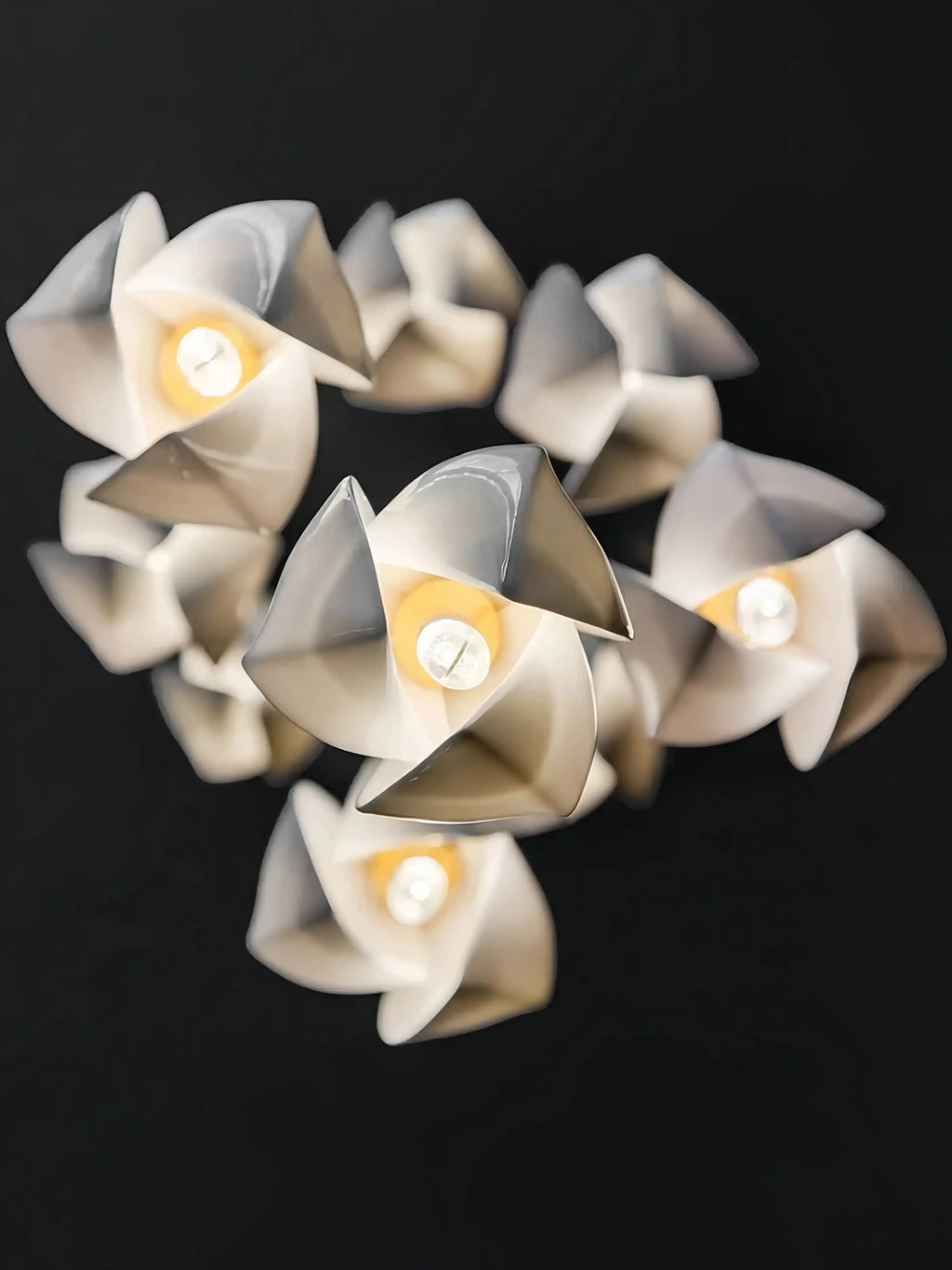 Bloom Chandelier - 26 Lights | Ellipse styleEmitting White LightingBlushlighting