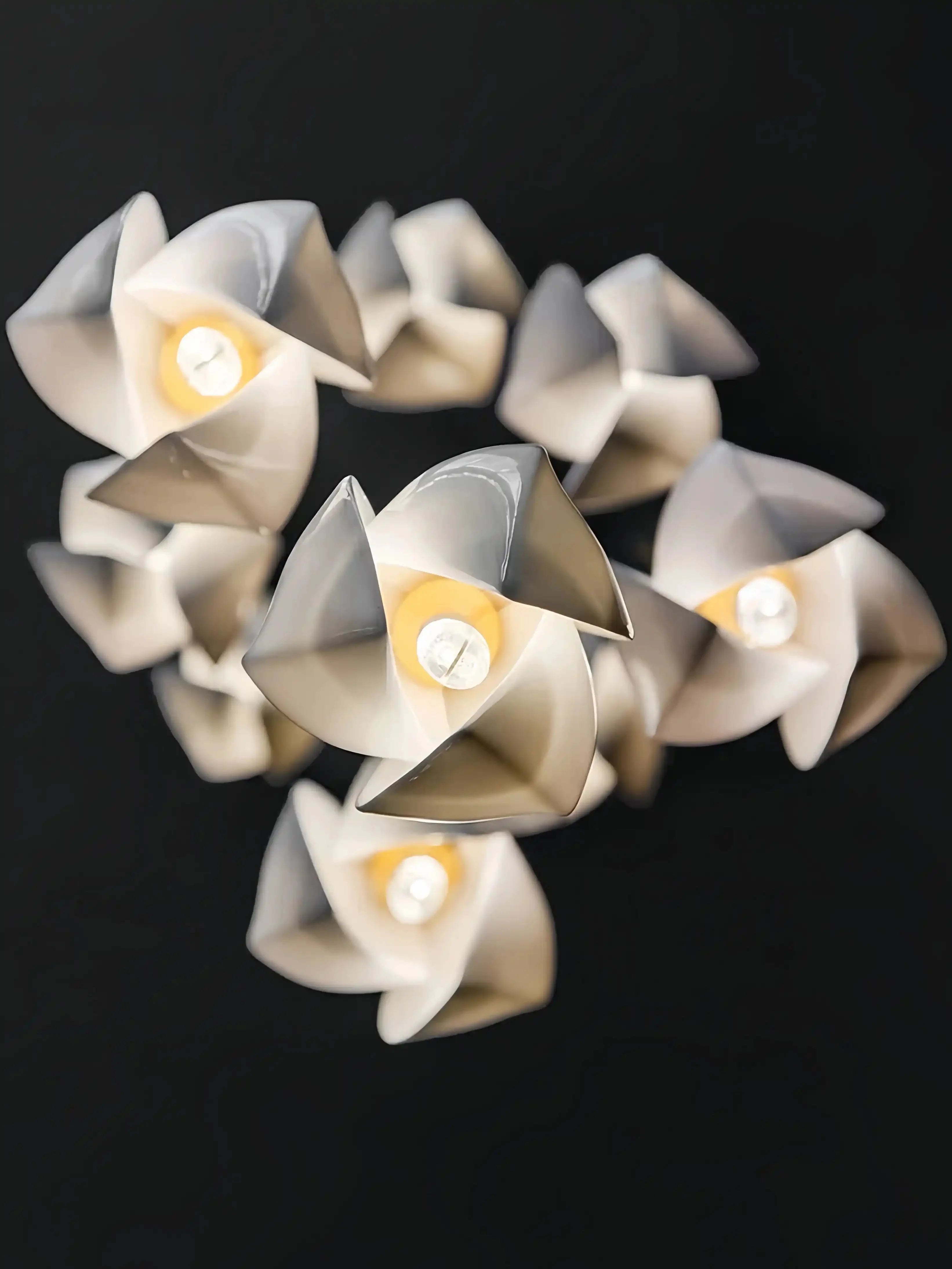 Bloom Chandelier - 26 Lights | Ellipse styleEmitting White LightingBlushlighting