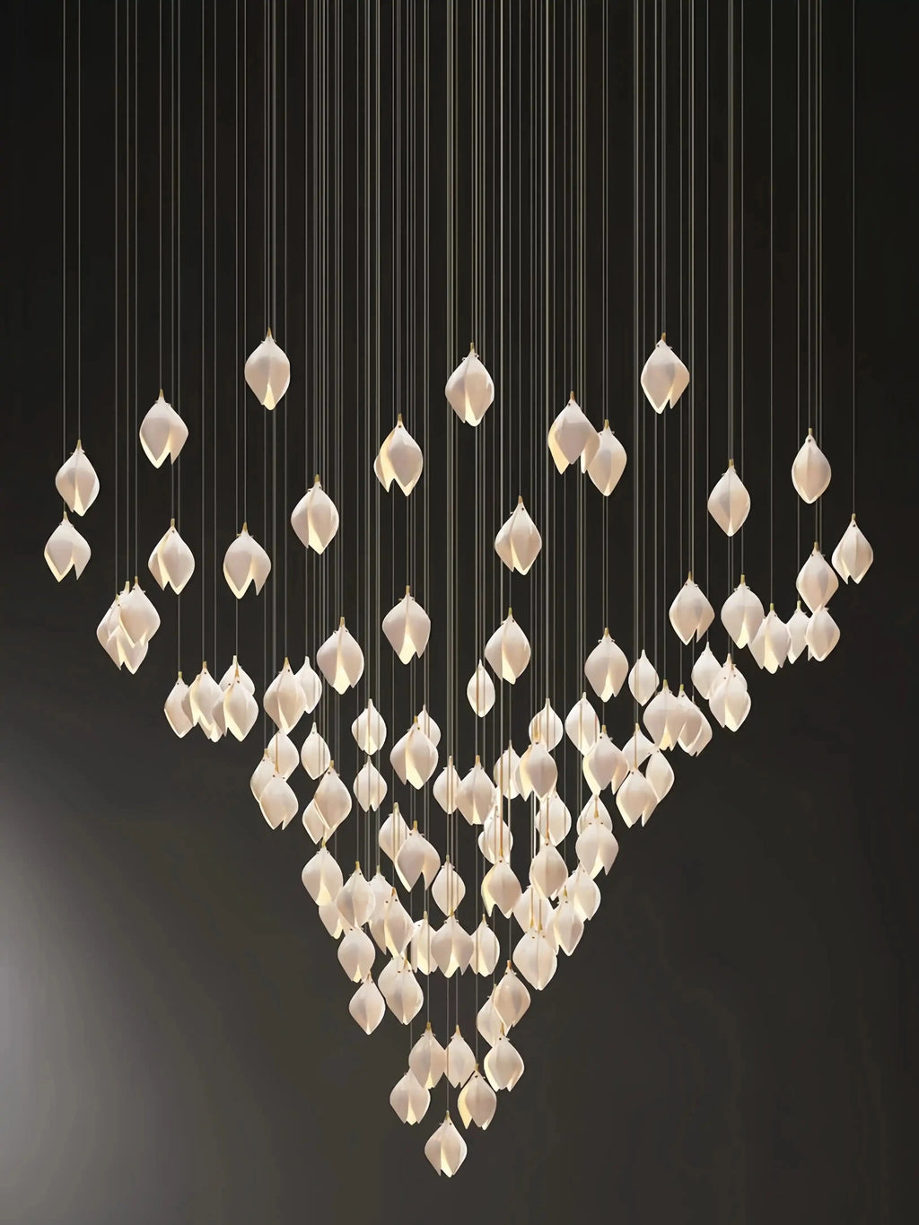 Bloom Chandelier - 26 Lights | Ellipse styleEmitting White LightingBlushlighting