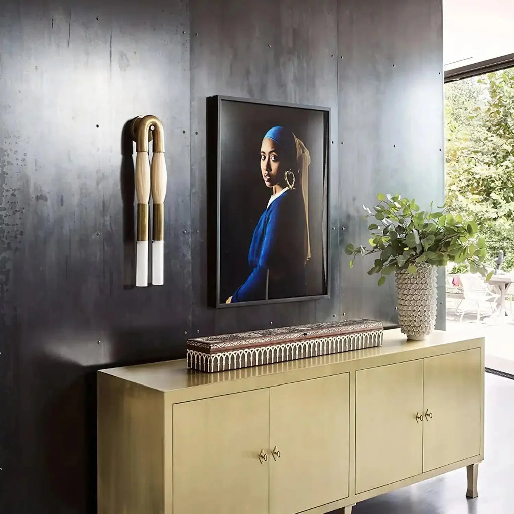 Double Head Antonia Horsehair Sconce-Manorlights
