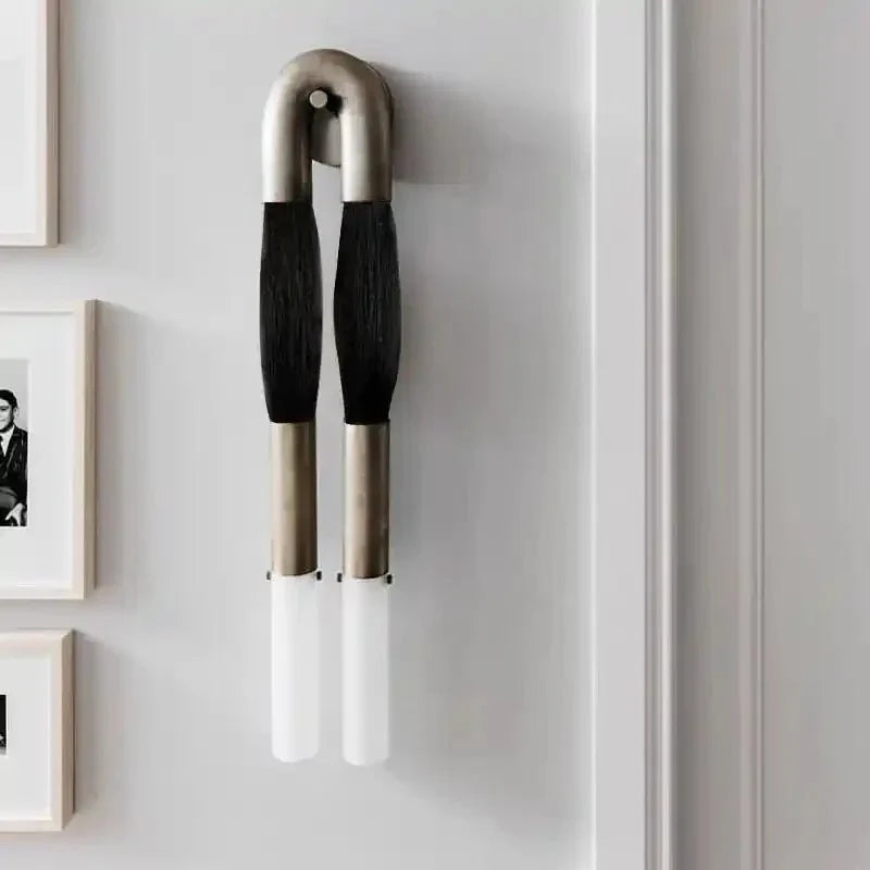 Double Head Antonia Horsehair Sconce-Manorlights