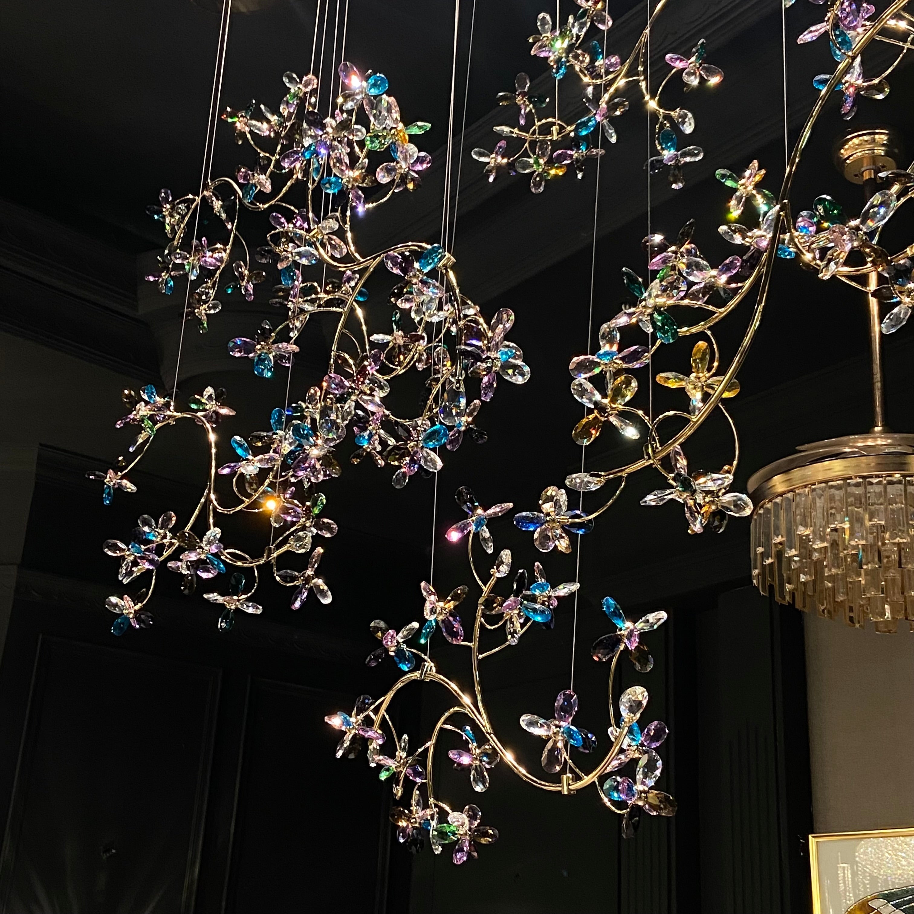 Exquisite Crystal Flower Branch Chandelier for Hotel Foyer and Entryway Ceiling Lighting Fixture - L47.2" * W17.7" * H47.2"/23.3kgChrome Branches+Chrome CanopyWarm LightManorlights