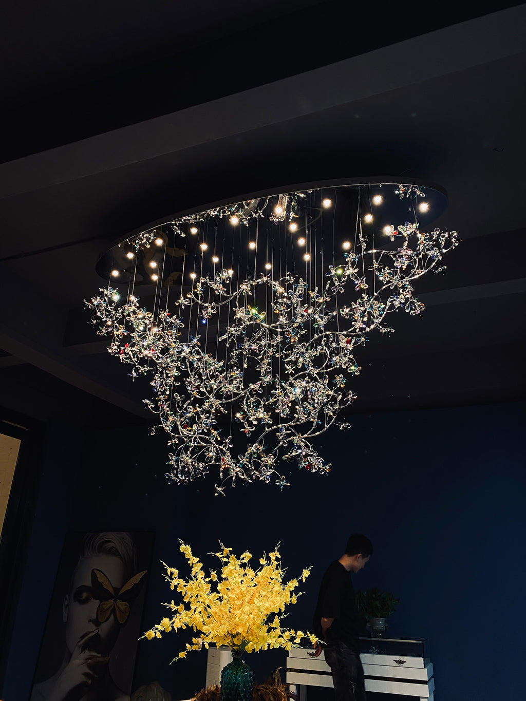 Exquisite Crystal Flower Branch Chandelier for Hotel Foyer and Entryway Ceiling Lighting Fixture - L47.2" * W17.7" * H47.2"/23.3kgChrome Branches+Chrome CanopyWarm LightManorlights