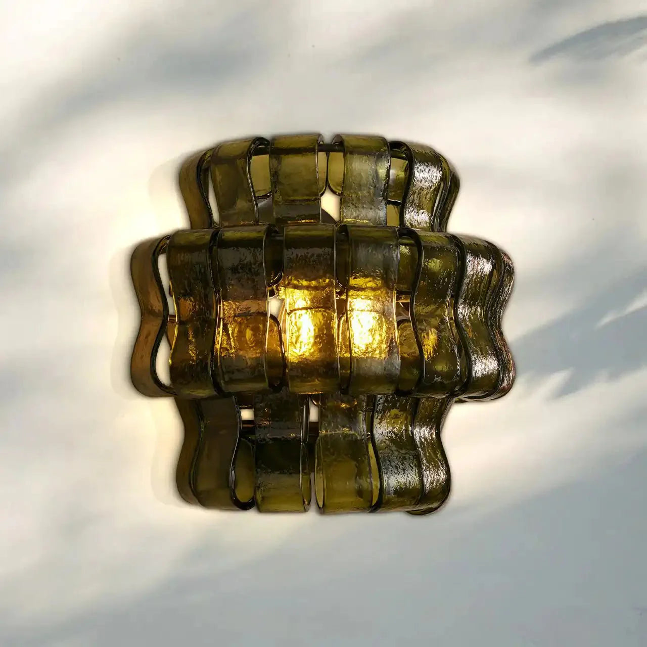 Ghiaccio Glass Wall Sconce-Manorlights