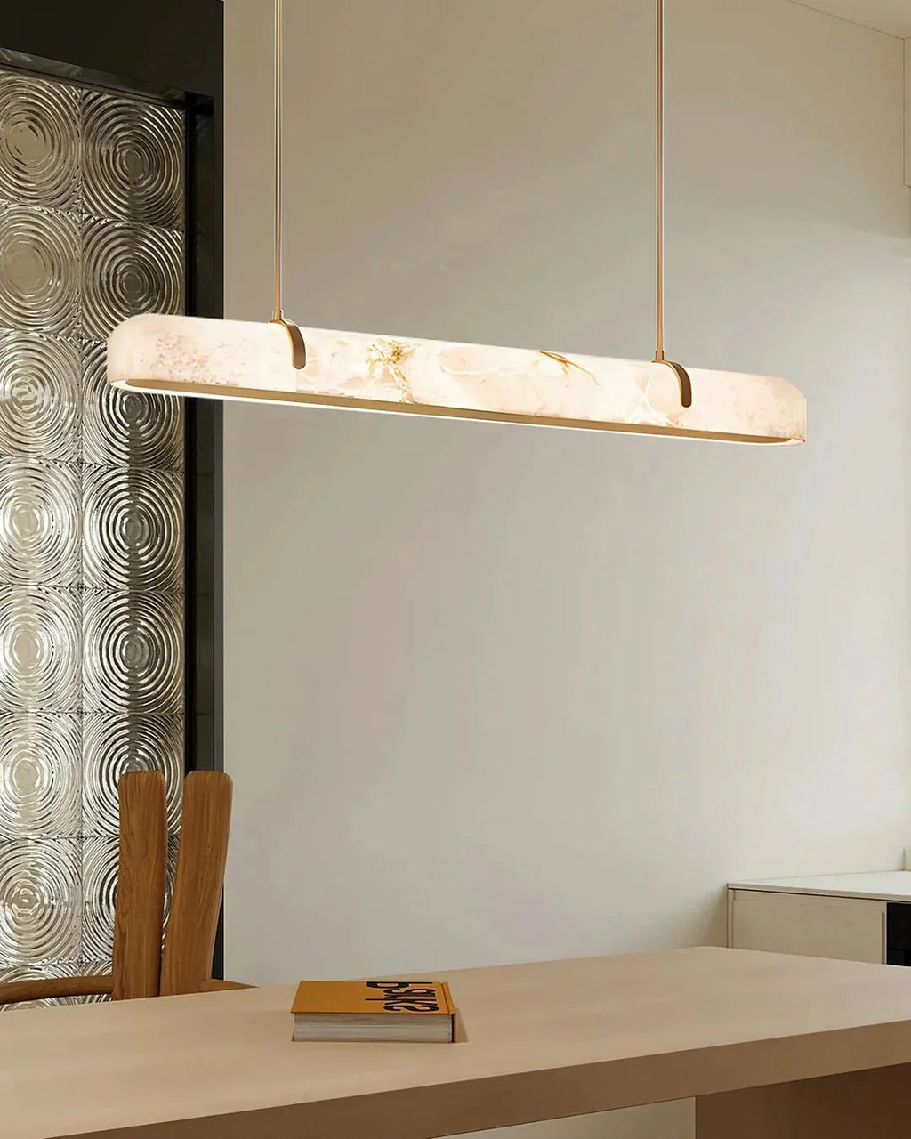 Linear Alabaster Chandelier, Kitchen Island Pendant Light - L 60cm x W 9cm x H 9cm / L 23.6″ x W 3.5″ x H 3.5″Brass & WhiteWarm LightManorlights