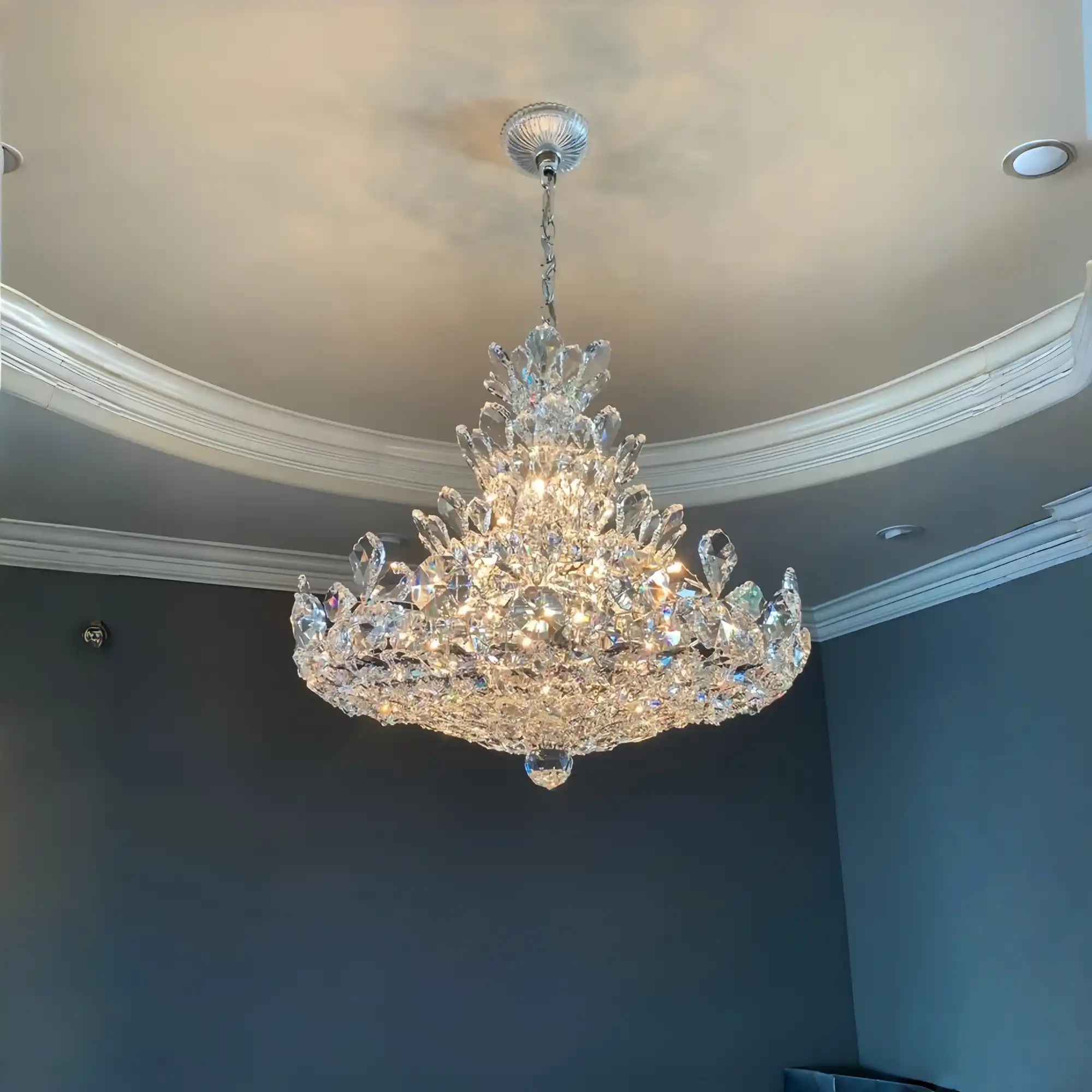 Luxury Empire Floral Crystal Chandelier-Manorlights