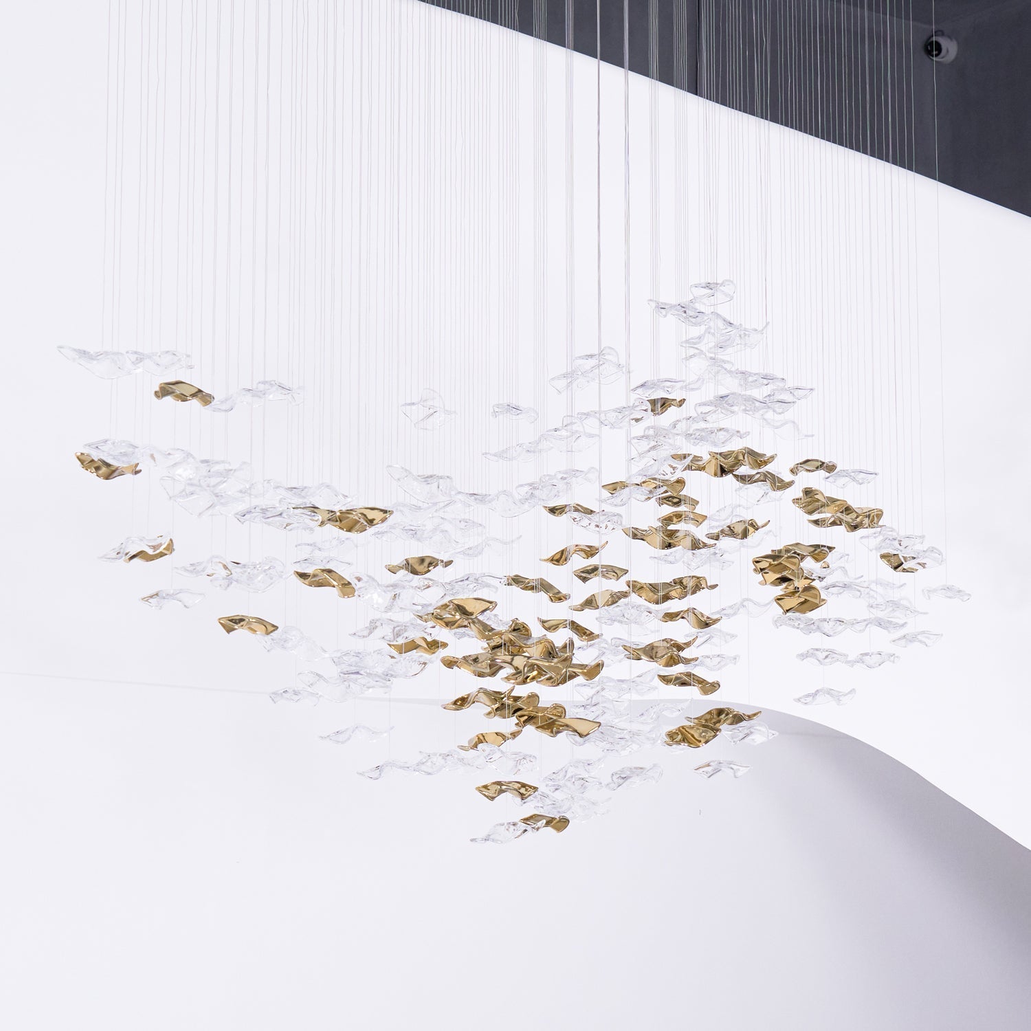 Tidal Art Glass Chandelier (With Canopy) - ∅ 58.3″ x H 118.1″Clear & GoldWarm Light -  Manorlights