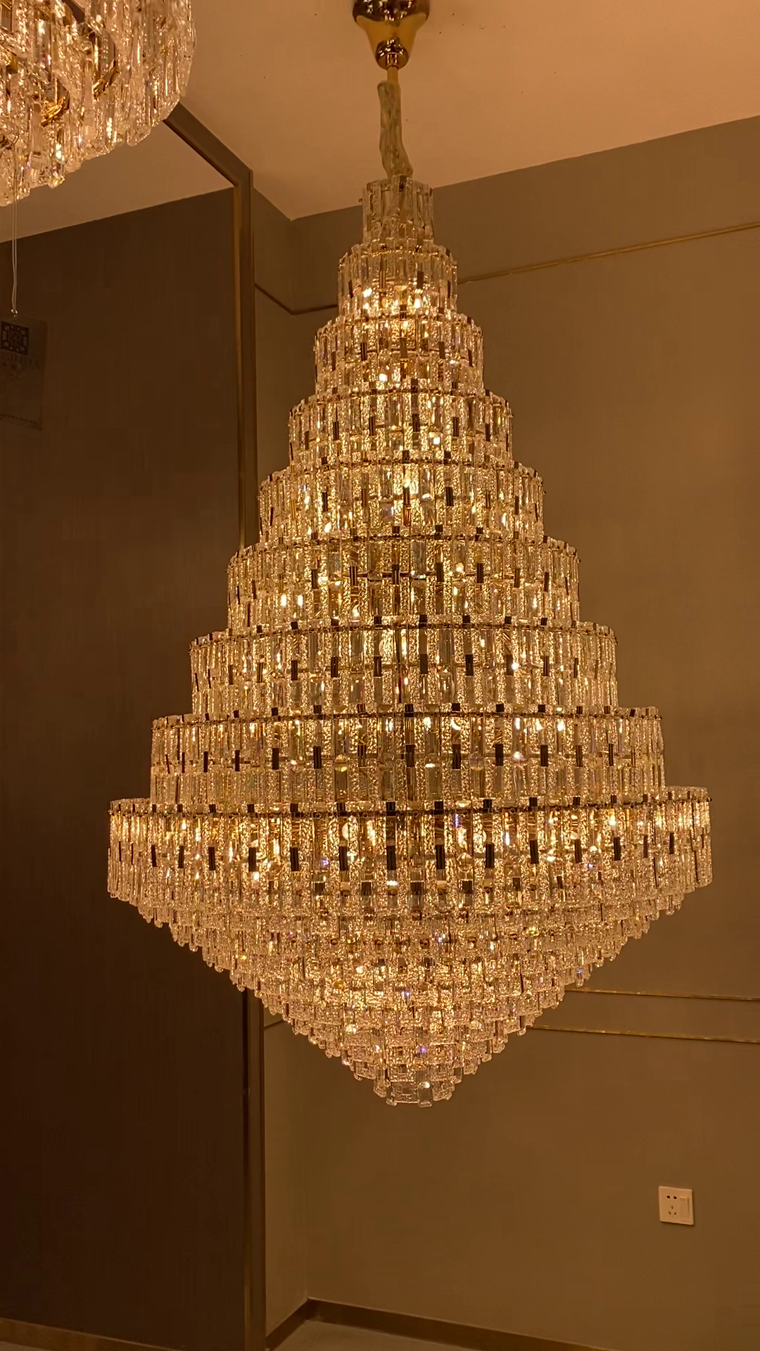 Oversized Multi-layers Honeycomb Luxury Crystal Chandelier in Gold Finish for Big Hallway/Foyer/Entryway-Manorlights